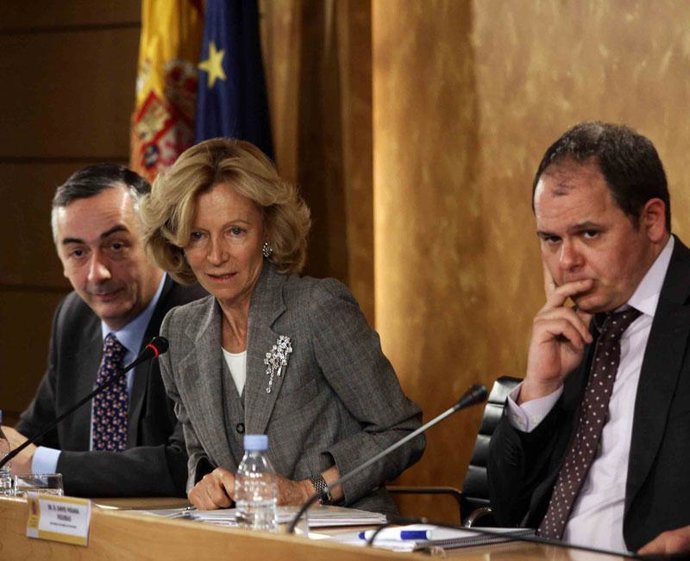 Ocaña, Salgado y Vegara en Economía