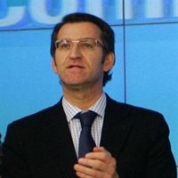 Feijóo cree que "más que nunca" es necesario luchar contra la crisis