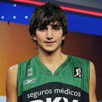 El mánager general de los Memphis Grizzlies se reúne con el representante de Ricky Rubio