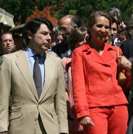 La Infanta Elena Inaugura la Feria del Libro de Madrid