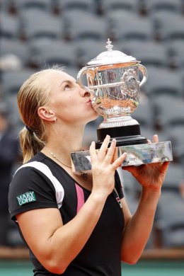 Kuznetsova gana su segundo 'Grand Slam' 
