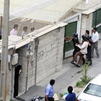 Interior pide a Musavi que asuma "las consecuencias" en caso de encabezar una manifestación en Teherán