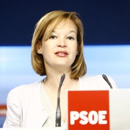 Primer plano de Leire Pajín