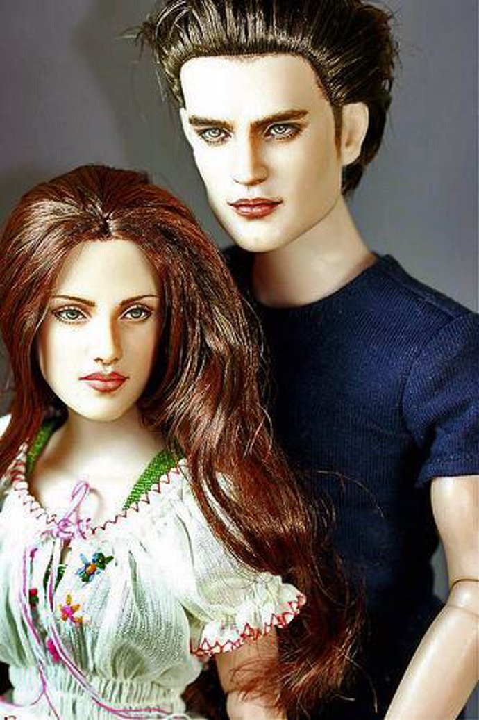 muñecos Robert Pattinson  Kristen Stewart