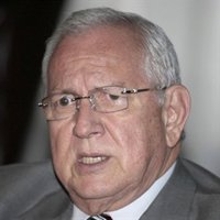 Micheletti, dispuesto a ofrecer una amnistía a Zelaya si responde ante la justicia   TE