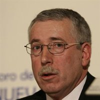 Toxo: "Hay posibilidades de crear empleo a partir de un acuerdo social que desde una huelga"