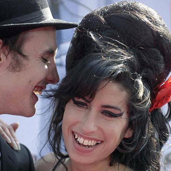 Amy Winehouse y su ex marido Blake Fielder-Civil
