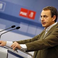 Zapatero pide al PSOE que no entre en el juego del PP