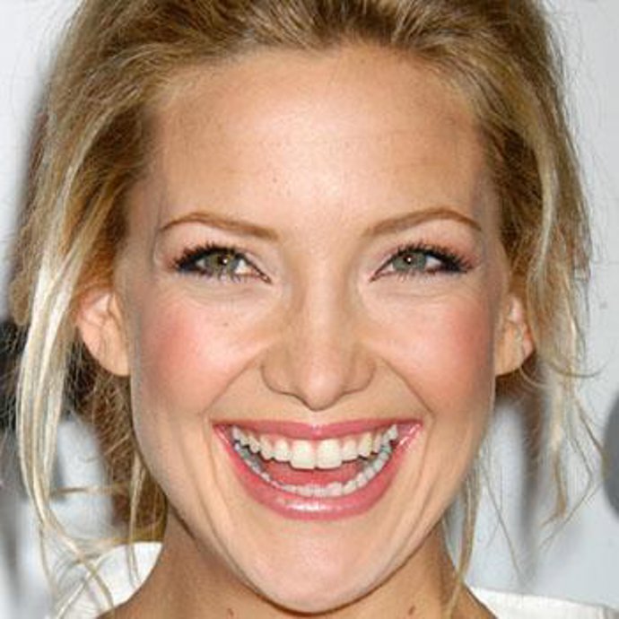 Kate Hudson alcanza la base de A-Rod