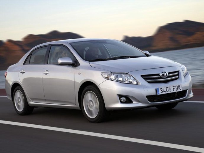 Toyota Corolla Sedán