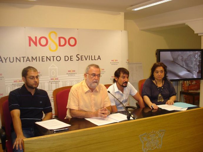 Rodrigo Torrijos durante la rueda de prensa