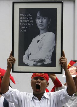  Aung San Suu Kyi 