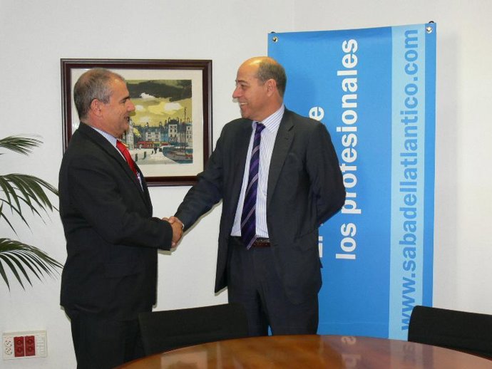 Paco entre Banco Sabadell y Cepes-A e Innoves