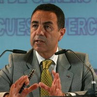 Casi la mitad de los españoles cree que el maltratador es "alcohólico y sin estudios"