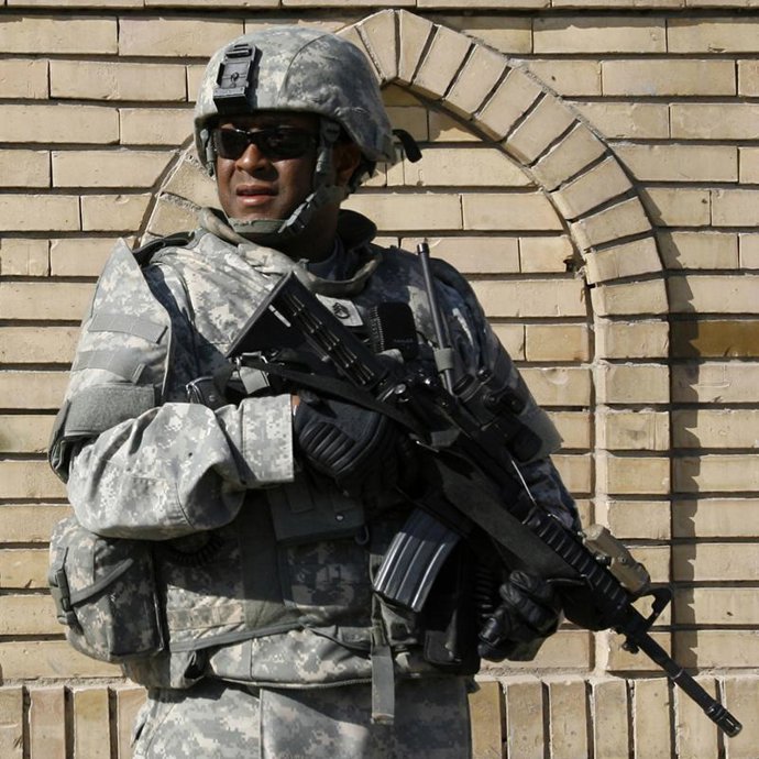 ¡Cuidado con las redes sociales, soldado!