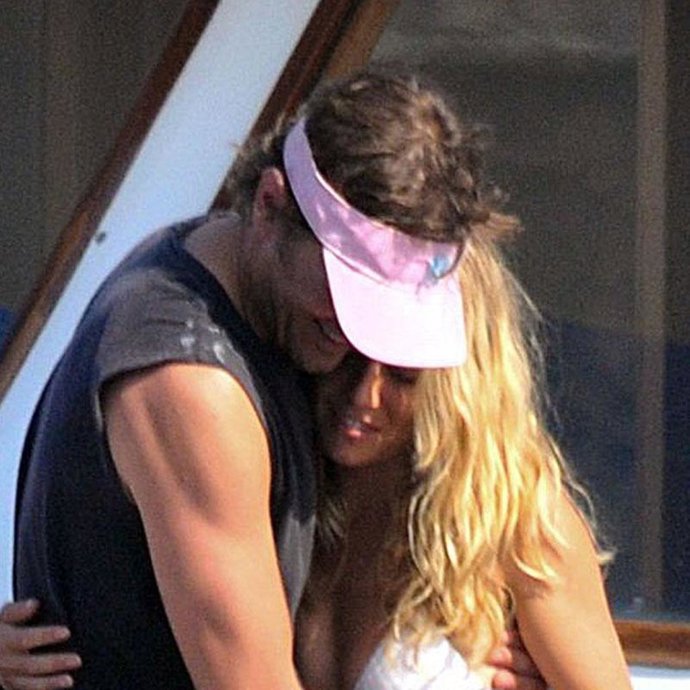 Sienna Miller y George Baker en Ibiza