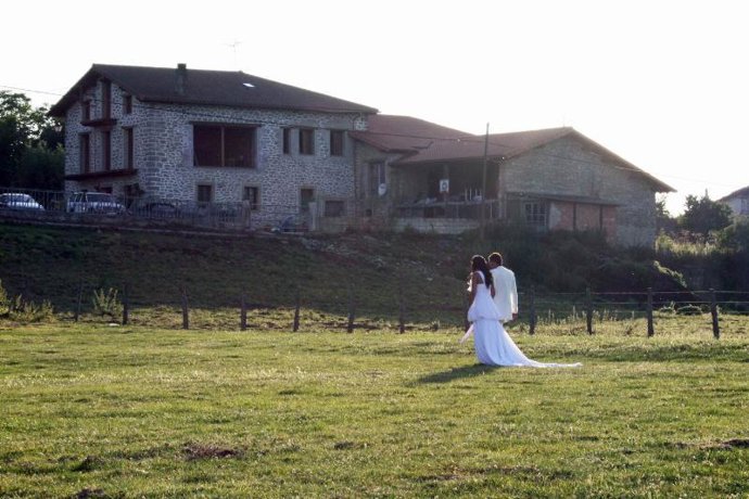 La boda de los participantes de Granjero busca esposa