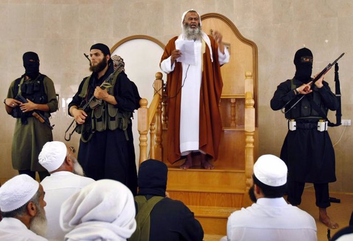 El clérigo Abdul Latif Musa del grupo pro Al Qaeda Guerreros de Alá