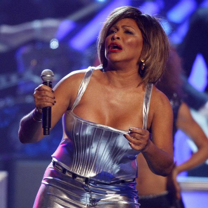 Tina Turner celebra medio siglo sobre los escenarios con nuevo disco