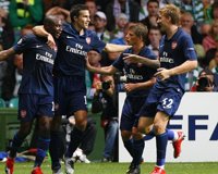 Arsenal, Olympiacos y Sttugart encarrilan su pase a la fase de grupos de la 'Champions' 