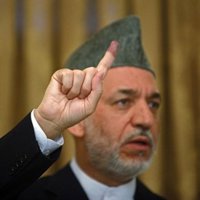 Los primeros resultados parciales, con el 10% escrutado, dan una ligera ventaja a Karzai sobre Abdulá