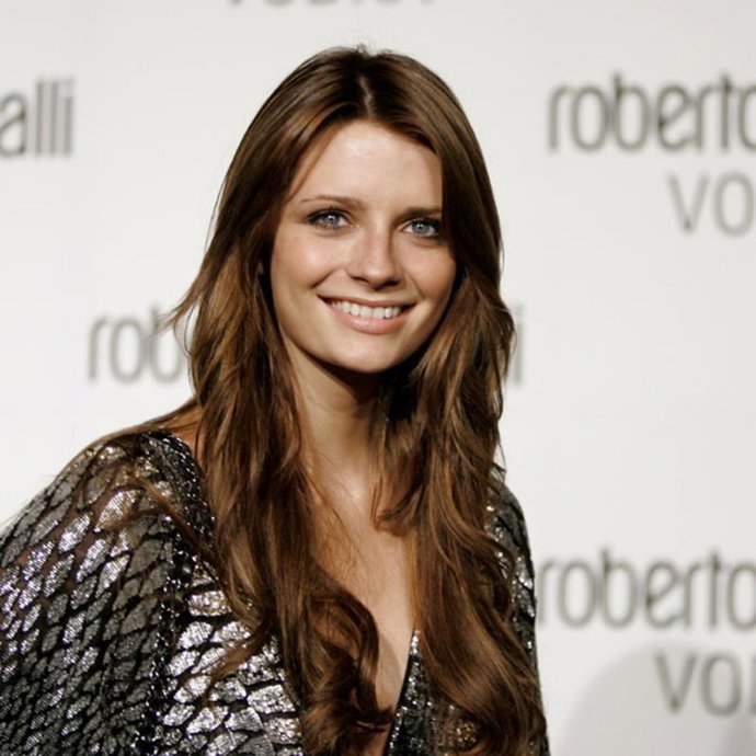 Mischa Barton ingresó en el psiquiátrico por una operación de muelas 