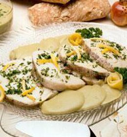 Merluza con salsa de aguacates