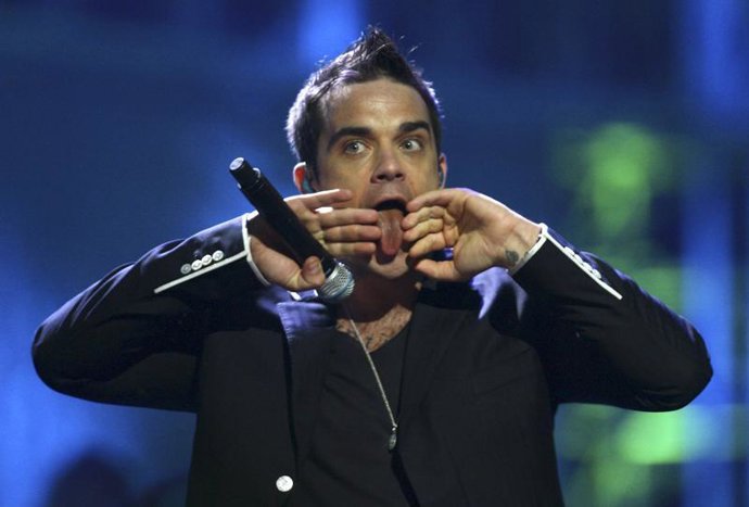 Robbie Williams comparte su mansión con la sexta mujer de Enrique VIII
