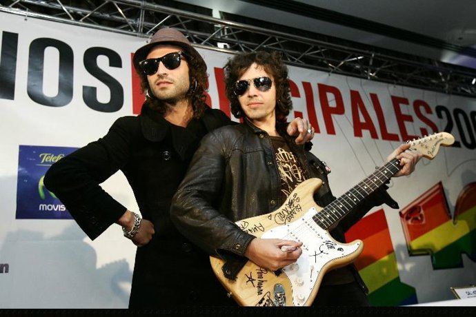 El dúo madrileño ya es lider en las listas de ventas.