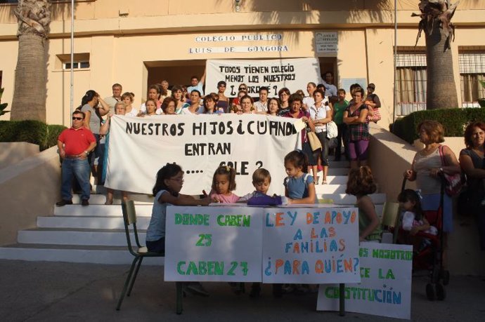 Manifestación en Almodóvar del Río