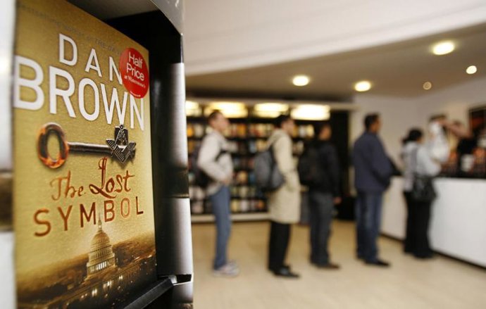 El símbolo perdido lo nuevo de Dan Brown