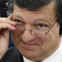 Barroso agradece su reelección y se compromete a trabajar por "una Europa más fuerte"