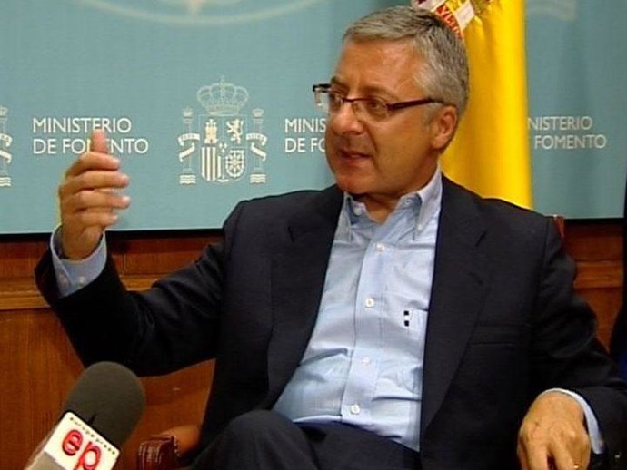 José Blanco, Estatut