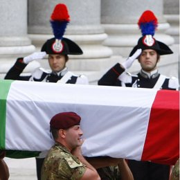 Italia despide  a los militares asesinados