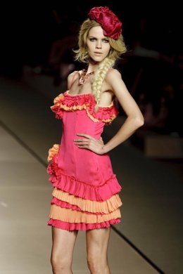 Modelo de Alma Aguilar en Cibeles