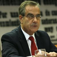 Corbacho ve un "cambio de tendencia" en los EREs