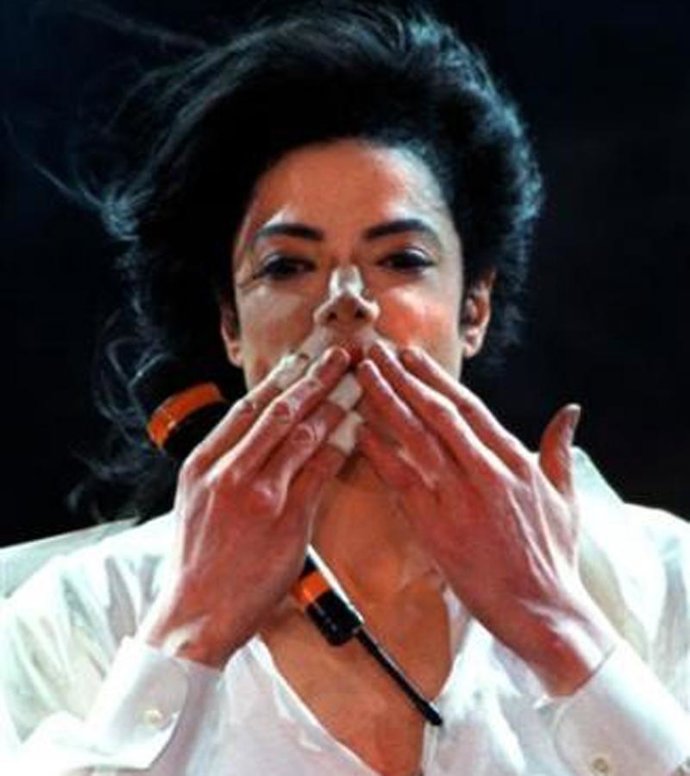 'This is it' el tema póstumo que publicará Michael Jackson