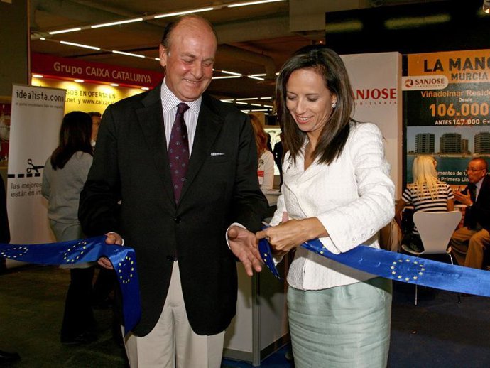 Corredor en el Salón Low-Cost de Madrid