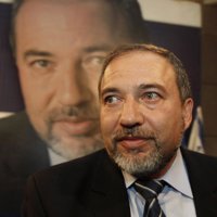 Lieberman asegura que las instalaciones de Qom son una prueba de que Irán intenta desarrollar armas nucleares