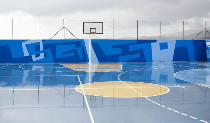 Resultado final de la cancha deportiva del barrio de Los Giles