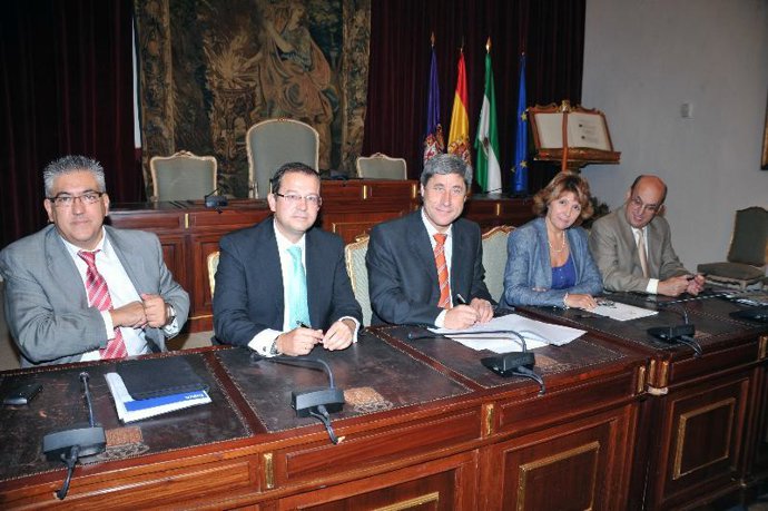 Firma del préstamo para los gastos del Profea 2009