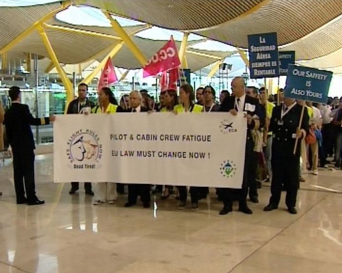 Concentración de pilotos en Barajas