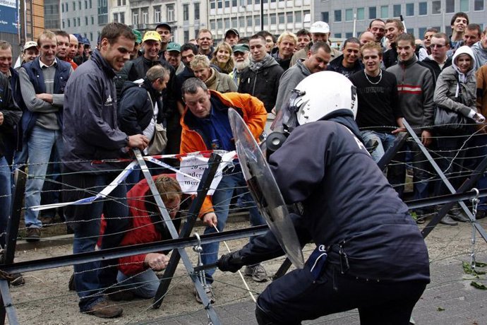 Manifestación en Bruselas para exigir ayudas a la leche
