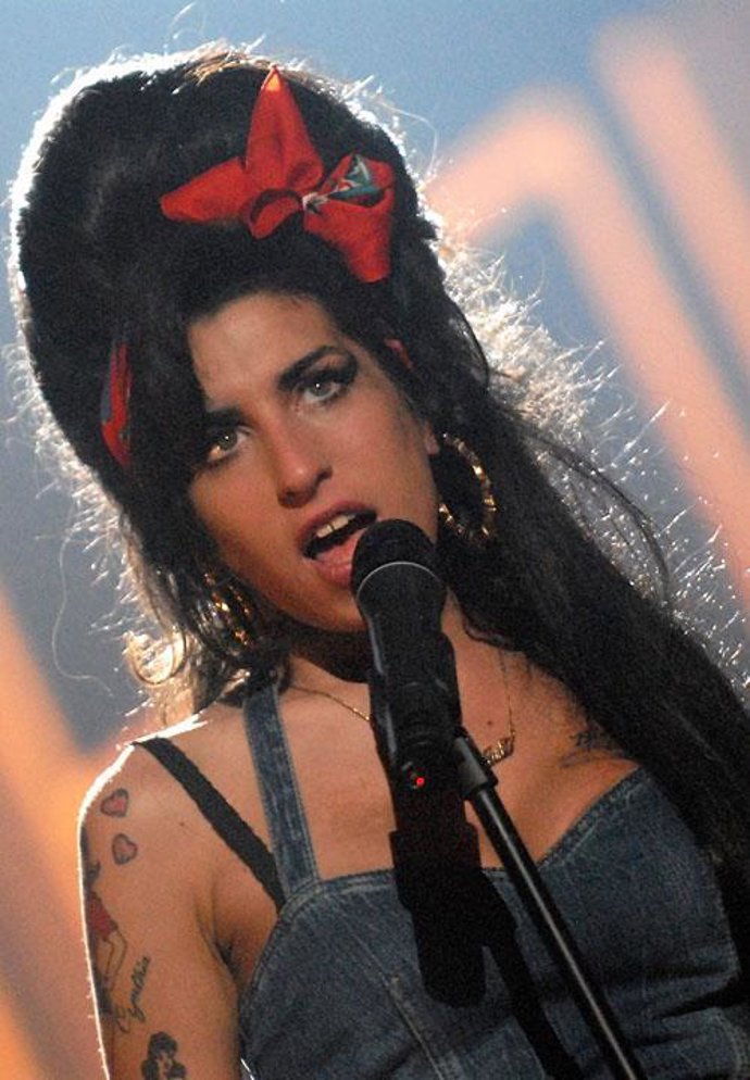 El nuevo disco de Amy Winehouse, en 2010