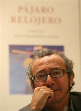 poeta colombiano Nicanor Vélez