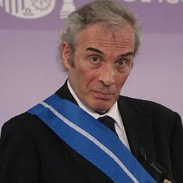 profesor Jesús Neira 