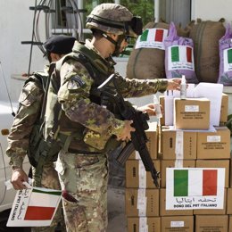 Soldados italianos en Afganistán