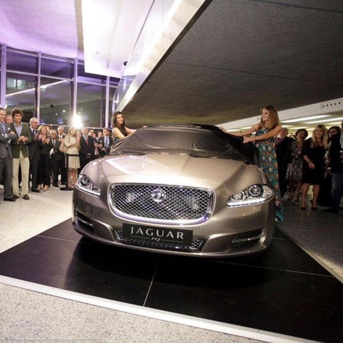 NUEVO JAGUAR XJ 