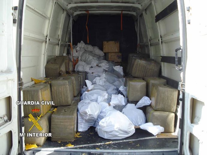  2,5 toneladas de resina de hachís incautadas