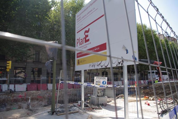 Obras del Plan E en la calle Serrano